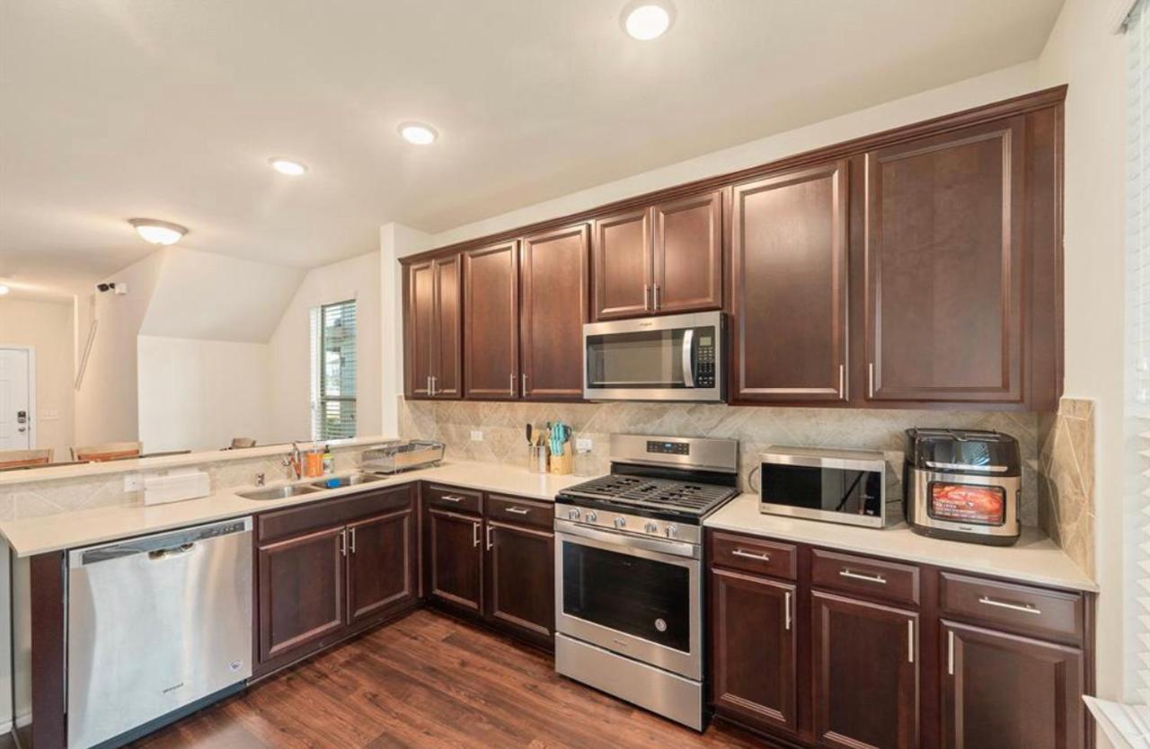 N-E-G House - Near David Wayne Hooks Airport Villa Houston Luaran gambar