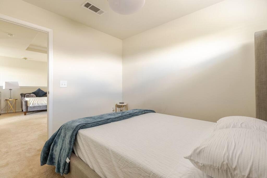 N-E-G House - Near David Wayne Hooks Airport Villa Houston Luaran gambar