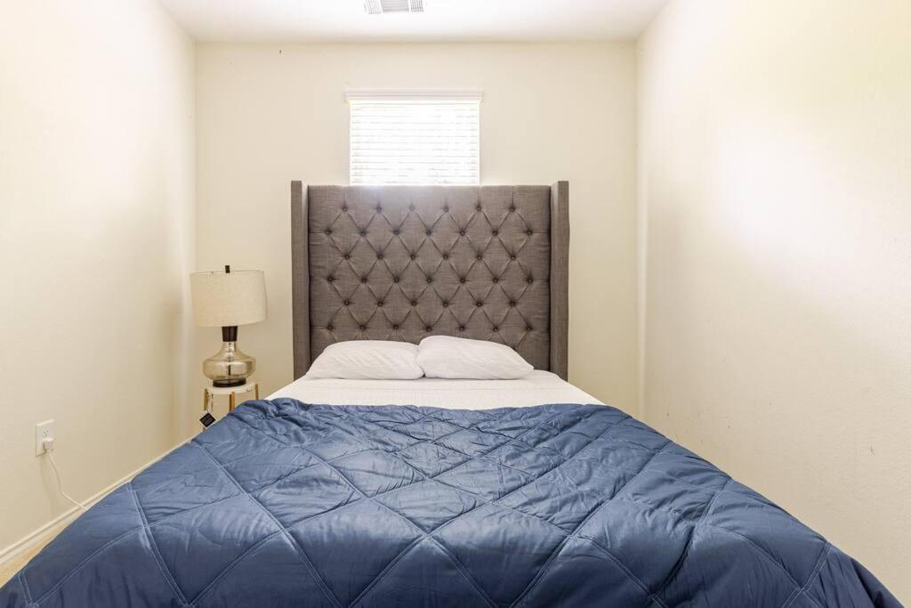 N-E-G House - Near David Wayne Hooks Airport Villa Houston Luaran gambar